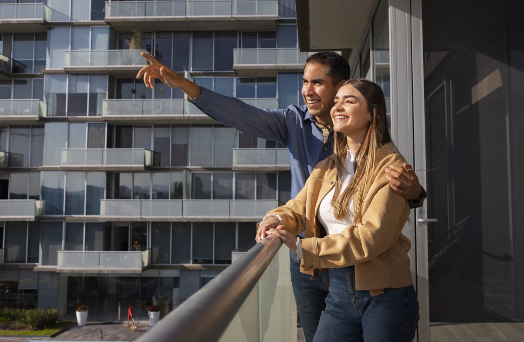 Real estate agent for Luxury home